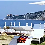 Portopiccolo Avolare In Borgo *