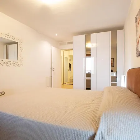 Apartment Portopiccolo Avolare In Borgo - Included