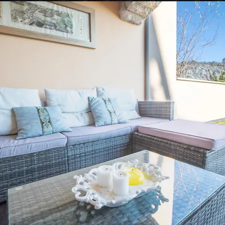 Apartment Portopiccolo Avolare In Borgo - Included