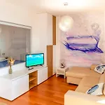 Portopiccolo Avolare In Borgo Apartman