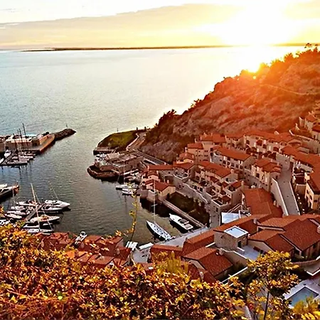 Portopiccolo Avolare In Borgo Appartement *