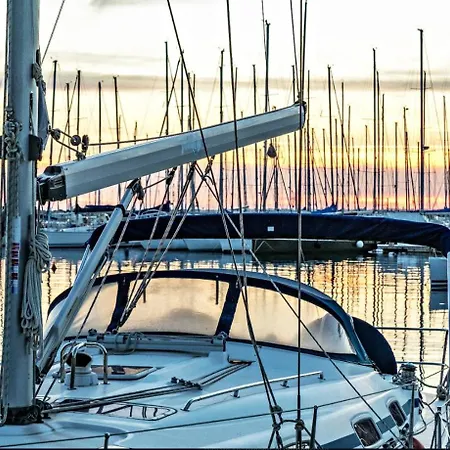 Portopiccolo Avolare In Borgo - Included *