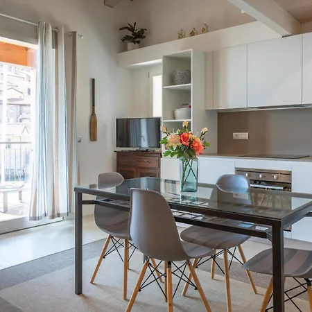 Portopiccolo Avolare In Borgo *