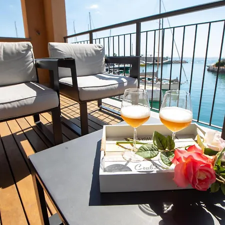 Portopiccolo Avolare In Borgo * Sistiana