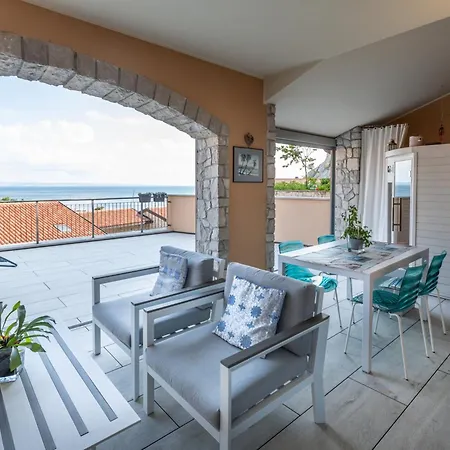 Portopiccolo Avolare In Borgo, Included Apartment Sistiana